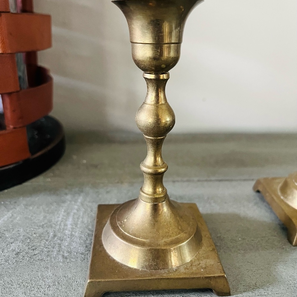 (2) Vintage Solid Brass Candlestick Holders - Picture 2 of 6